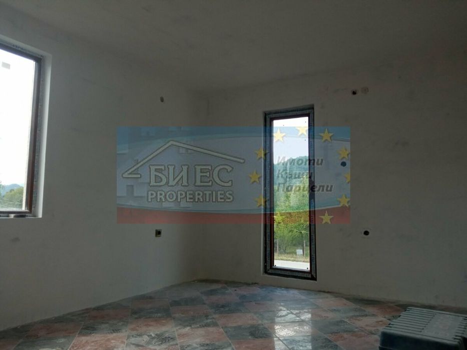 Къща в с. Рибарица