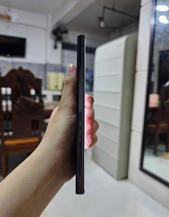 Samsung S23 ULTRA de 256 GB ca NOu cu 96 % Bateria