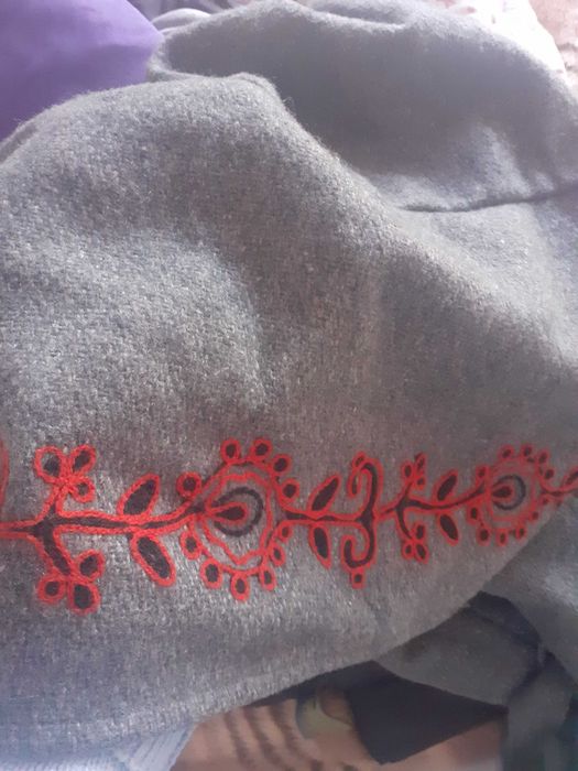 Вълнено дамско палто