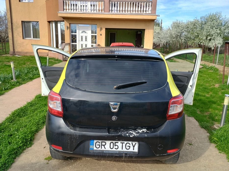 Dacia Sandero 2015