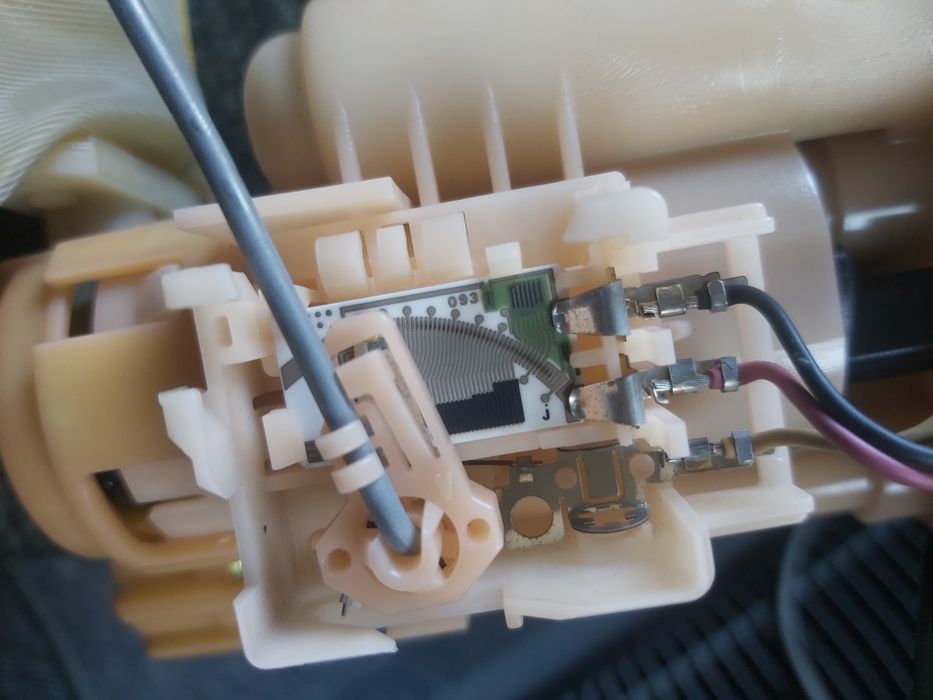 Продам топливный насос