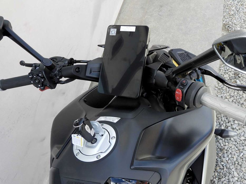 Motocicletă CFMOTO 800NK Advanced 2026 | Rate | Leasing