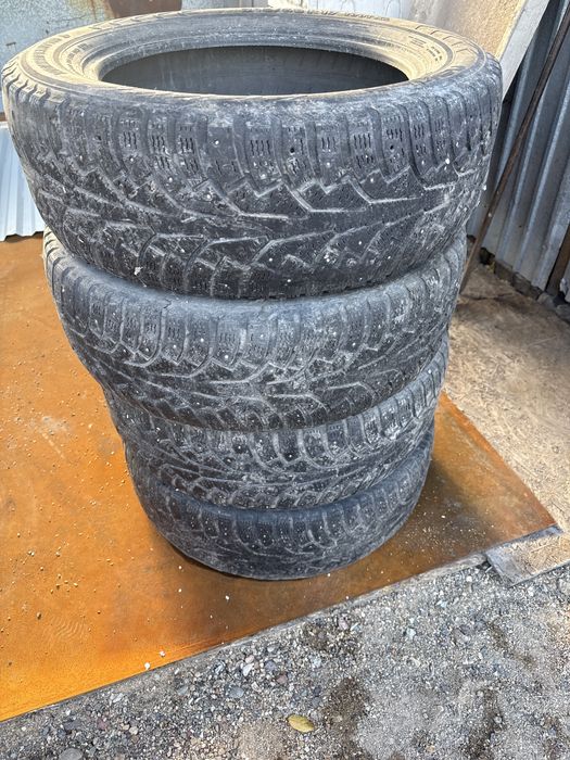 Продам шины 217/60 R17