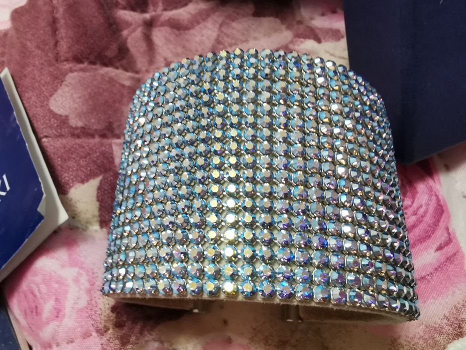 Гривна Swarovski