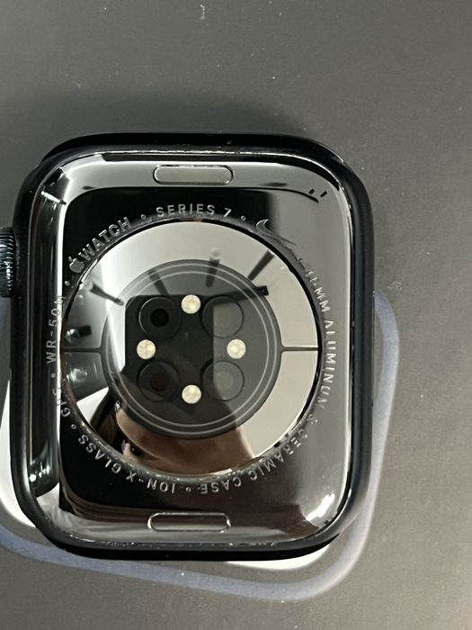 Apple Watch Series 7 Nike edition