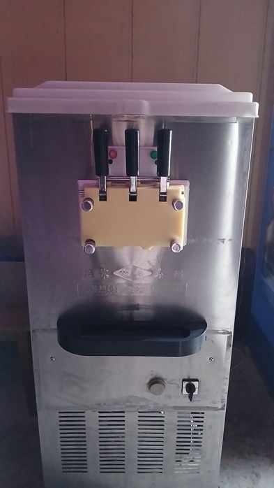 Морожный аппарат фрезер