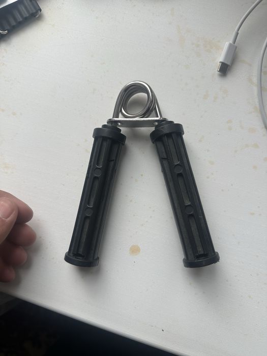 Эспандер         .