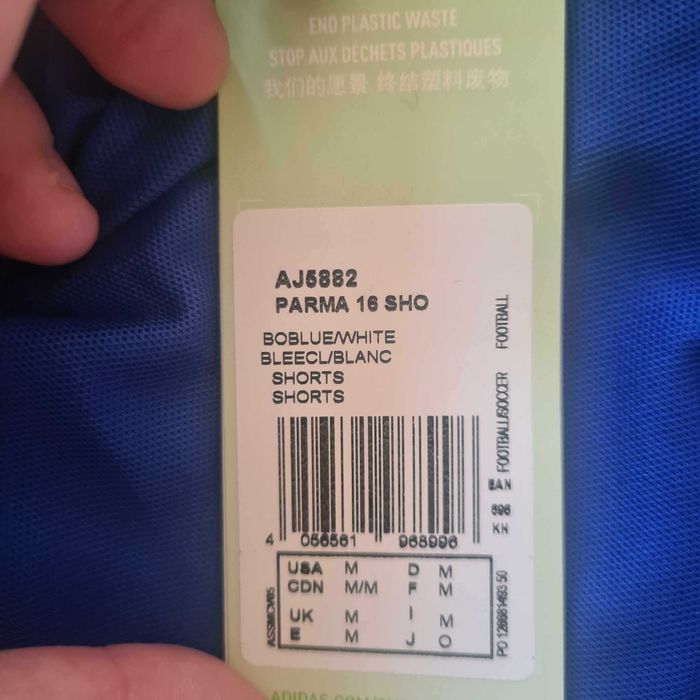 Echipament fotbal cu maneca scurta Adidas 176 cm nou original