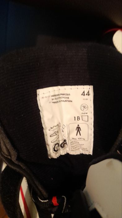 Нови зимни кънки   номер 44