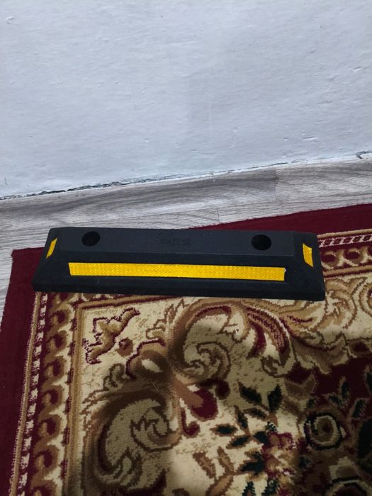 Продаю автоотбойник