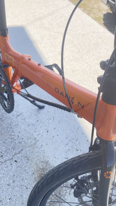 Bicicletă Pliabilă Premium Dahon Launch D8 – Ca Nouă!