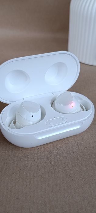 Căști Samsung Galaxy Buds+