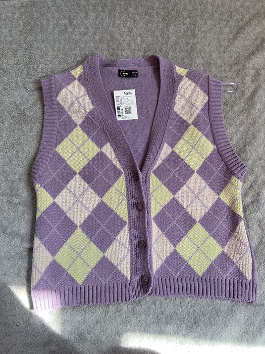 Безрукавка, жилет