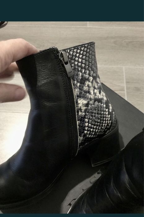 Cizme/botine din piele, Dasha, marimea38.