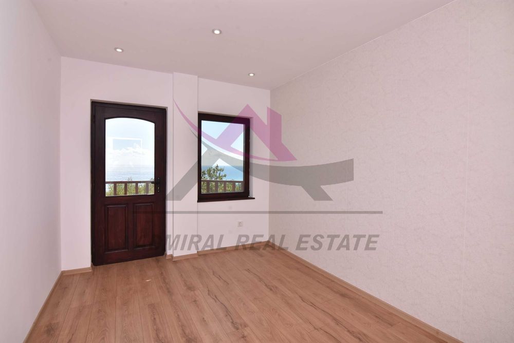 Продава се Къща в Варна, Левски - 160 кв.м за 1657 €/кв.м - Снимка #9