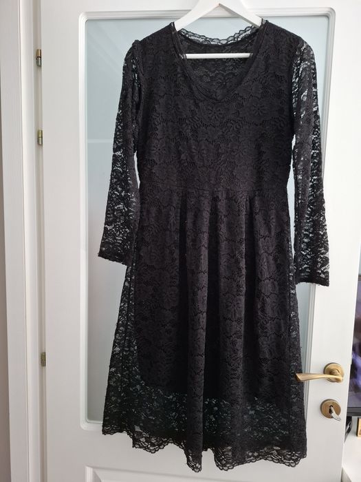 Rochie neagra din dantela made in Italy