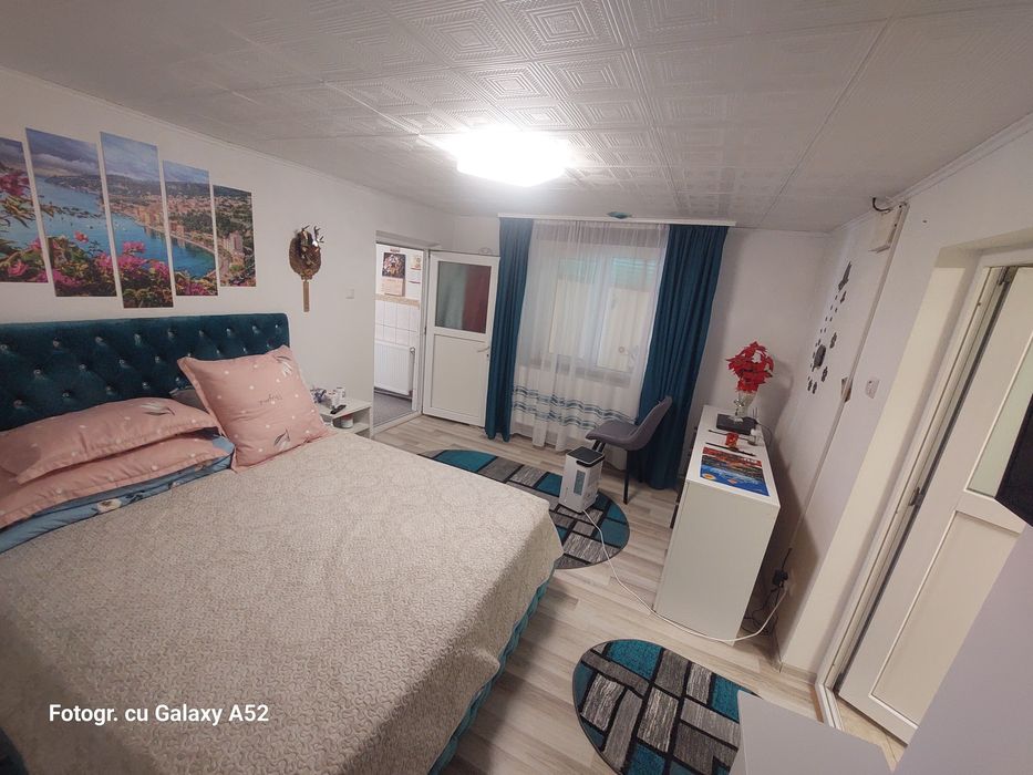 Casa 4 camerr+1000mp teren-toate utilitatile