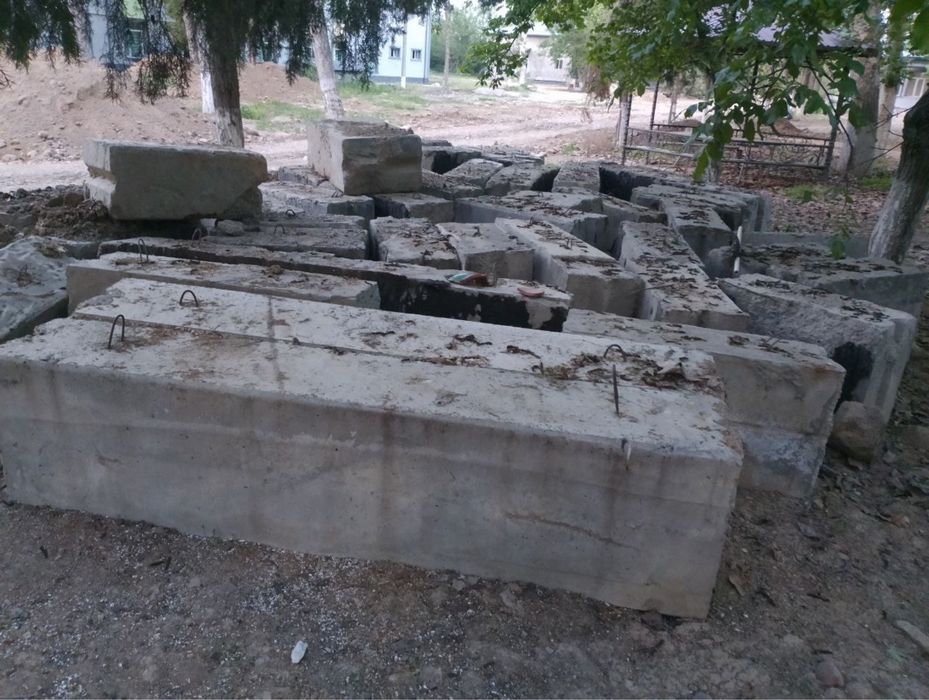 с.к блок сотилади