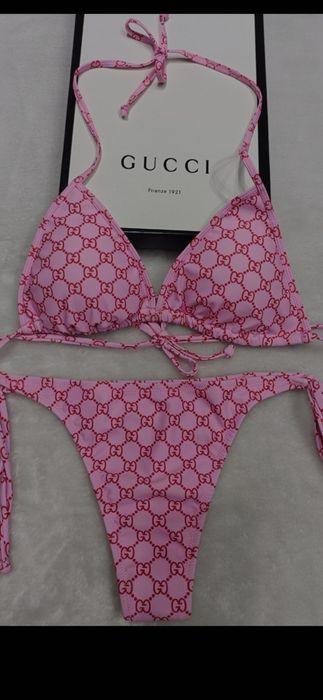 Costum de baie chilot tanga Gucci,   Fend*, Louis Vuitton