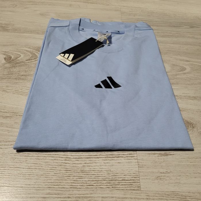 Tricou Adidas, mărime L, nou cu etichetă