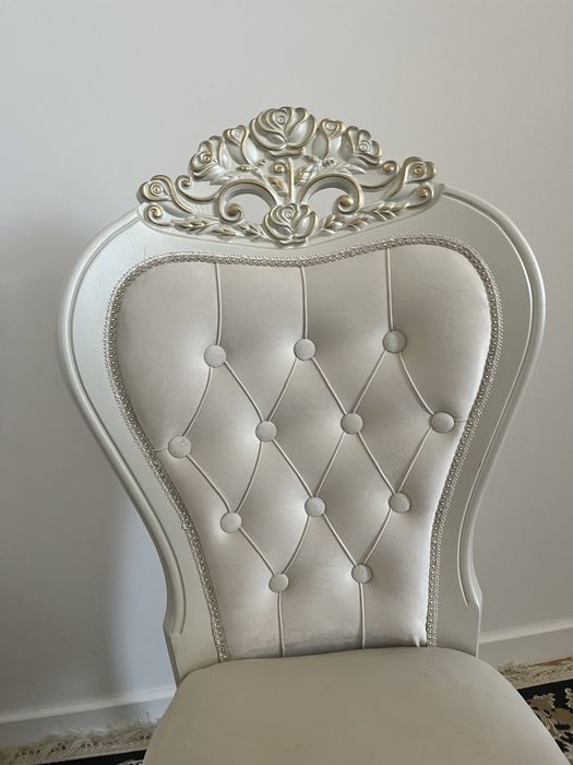 Продаётся мебель для гостевой.