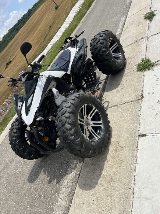 Vînd atv jinling 250