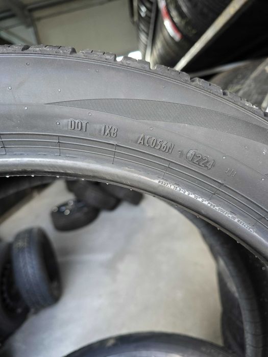 Anvelope All Season Noi  Pirelli 265 40 21