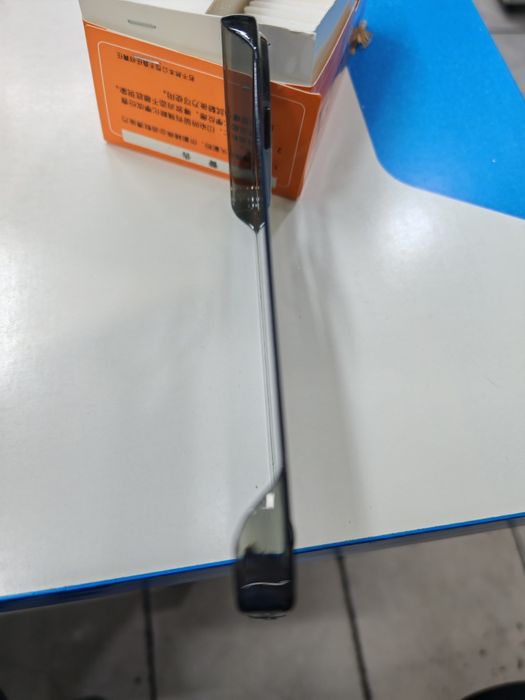 Продам чехол для Айфон 13 про