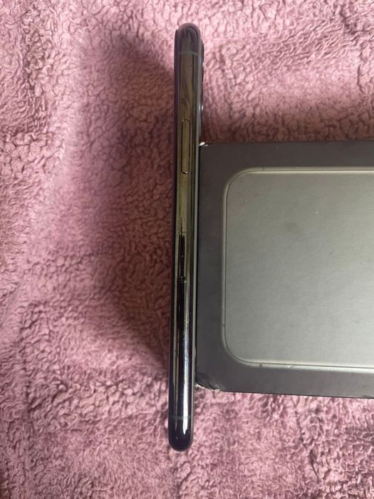 Iphone 11 pro / 85.000