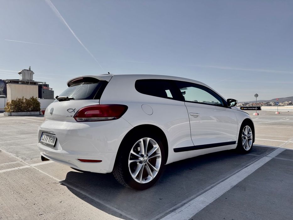 Volkswagen Scirocco 2010 benzină, 7.546 € — imagine 2