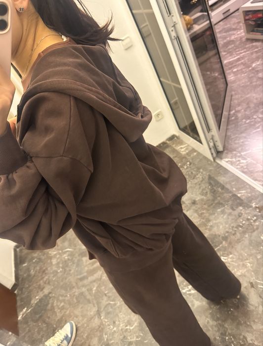 Zara Анцуг/Сет