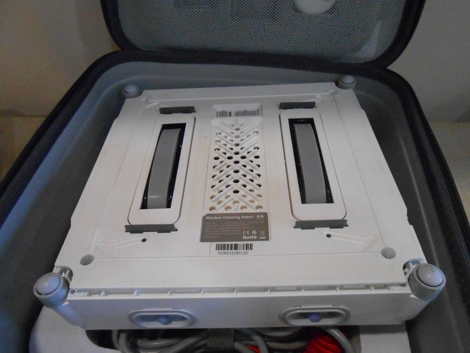 Робот за миене на прозорци Xiaomi Hutt W 9