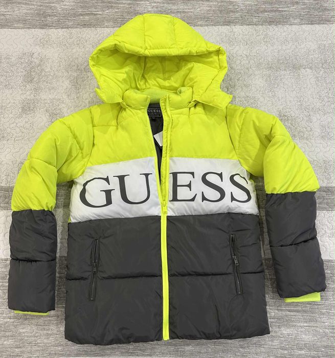 Зимно яке GUESS за момче
