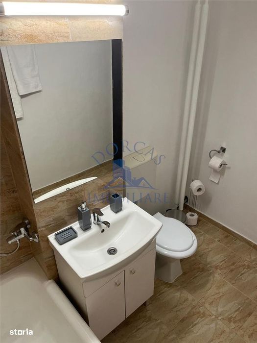 Apartament 2 camere decomandate Sarari, cu centrala termica, Liceu Hen
