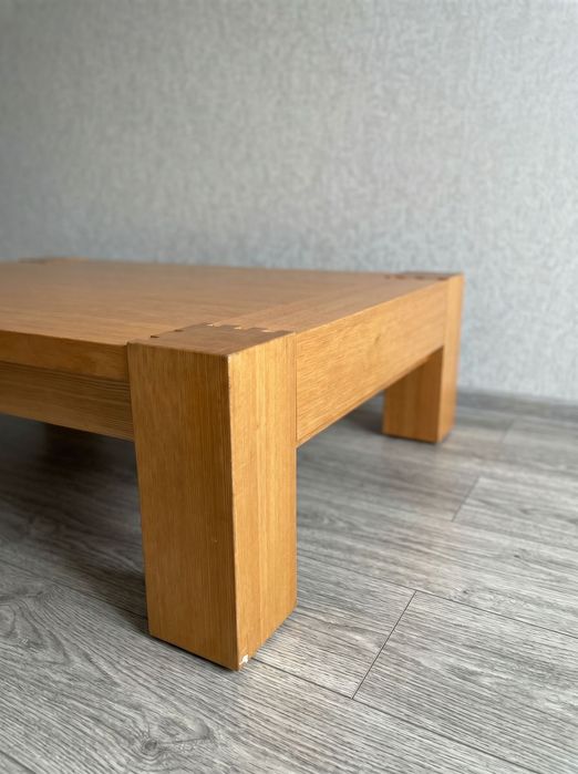 Продам итальянский стол