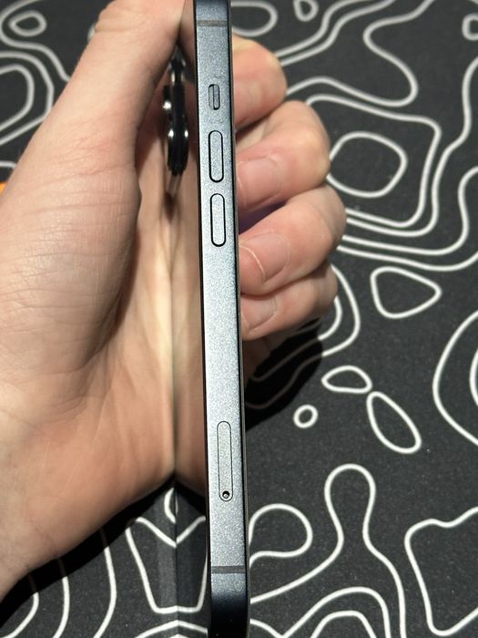 продам 13 айфон как донор