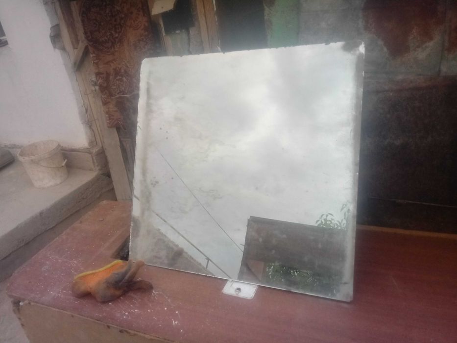 зеркало квадратное 50х50