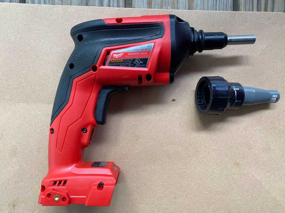 САЩ, Безчетков пистолет за гипсокартон Milwaukee, само Тяло !!!