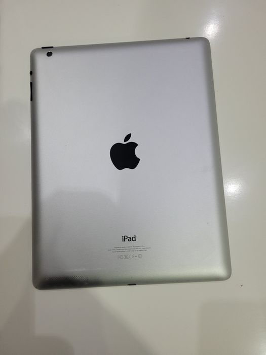 iPAD Apple și husa protecție