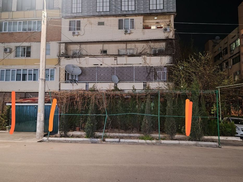 4/1/5 Дархан Спецплан 120кв. Подвал 80кв. Фасад 14м Под офис. 1 линия