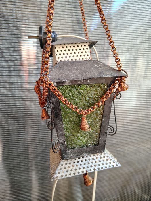 Lampa veche pe curent