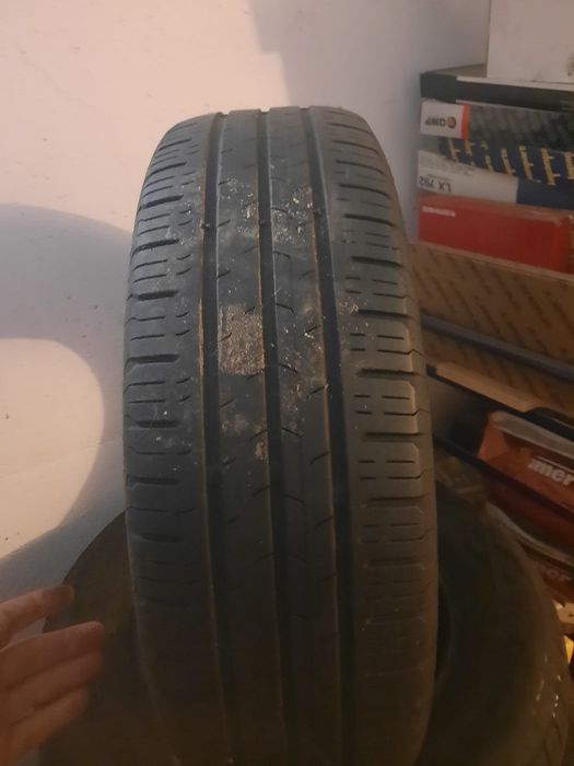 Vand cauciucuri pe '14 si '18