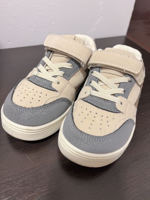 Дескти сникърси момче 26 номер