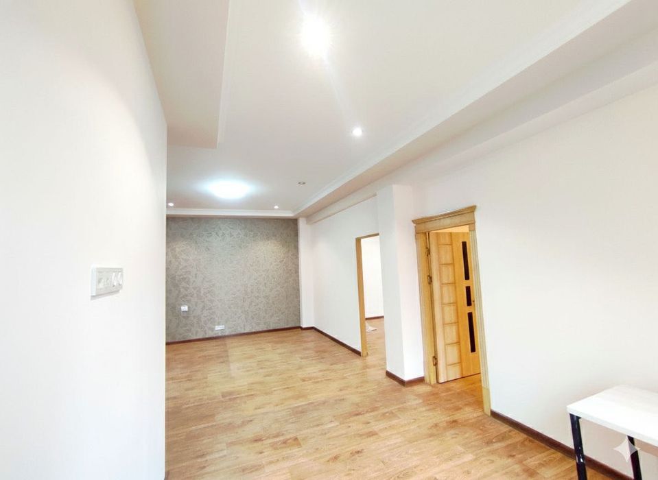 Arzonga Ofis ijaraga beriladi — Lunacharskiy 208 m² (AX)