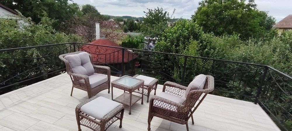 De vânzare – Casă modernă P+M, 135 mp utili, teren 680 mp, drum privat