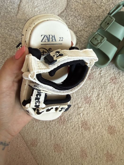 Детски сандали Nike и Zara