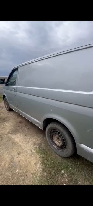 Dezmembrez vw t5 motor 2.5 cutie automata