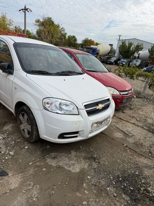 Bara fata Chevrolet Aveo 1.2i 1.4i 2010