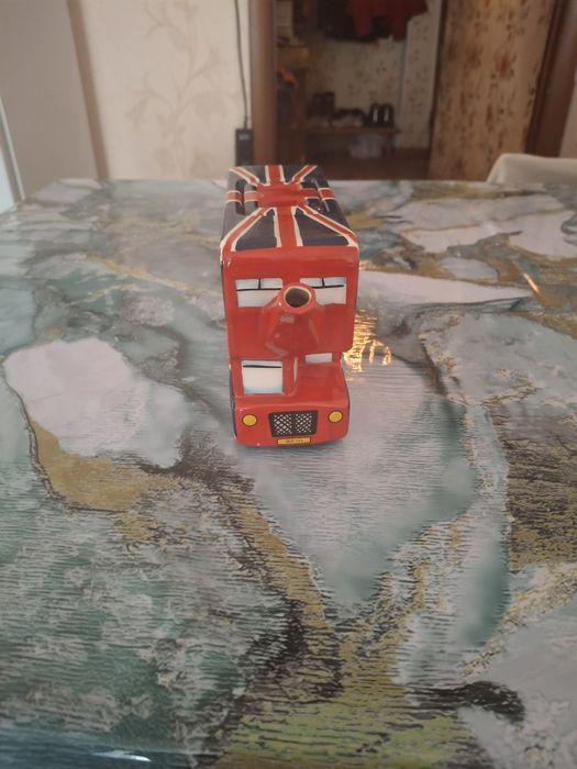 Новый сувенирный чайничек