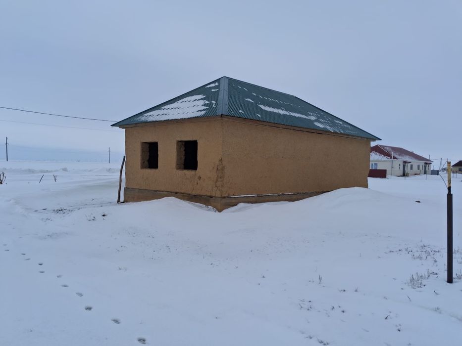 Продам земельный участок и времянку